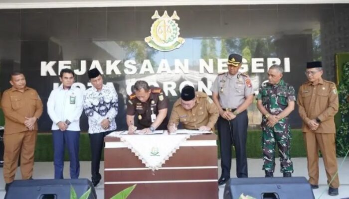 Wali Kota Gorontalo Gandeng Kejaksaan Beri Perlindungan Hukum bagi Guru