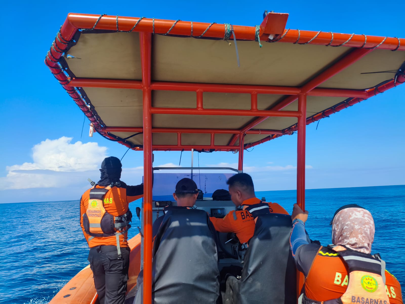 Speedboat Tenggelam