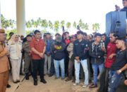 Bupati Pohuwato Bersama Rakyat Popayato Barat Tolak Investasi PT Lumintu