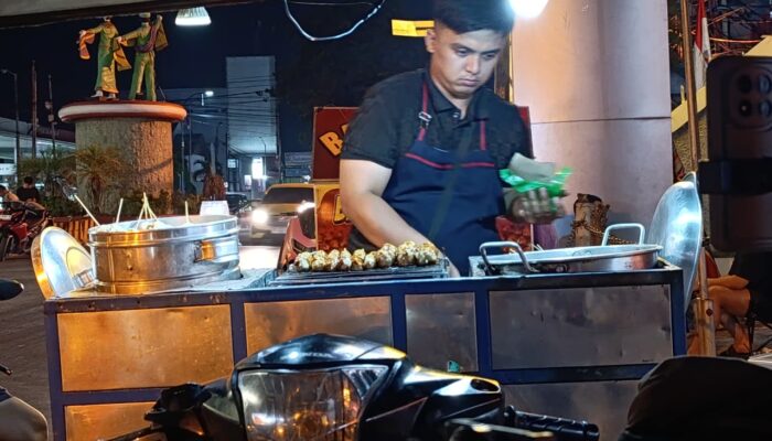 Kisah Briptu Daffa: Dari Ngamen, Tukang Pijat hingga Buka Usaha Bakso di Gorontalo