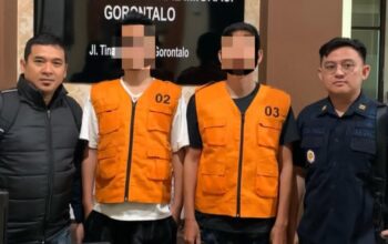 Imigrasi Pohuwato Amankan Dua WNA Tiongkok saat Cek Harga Emas, Berujung Deportasi