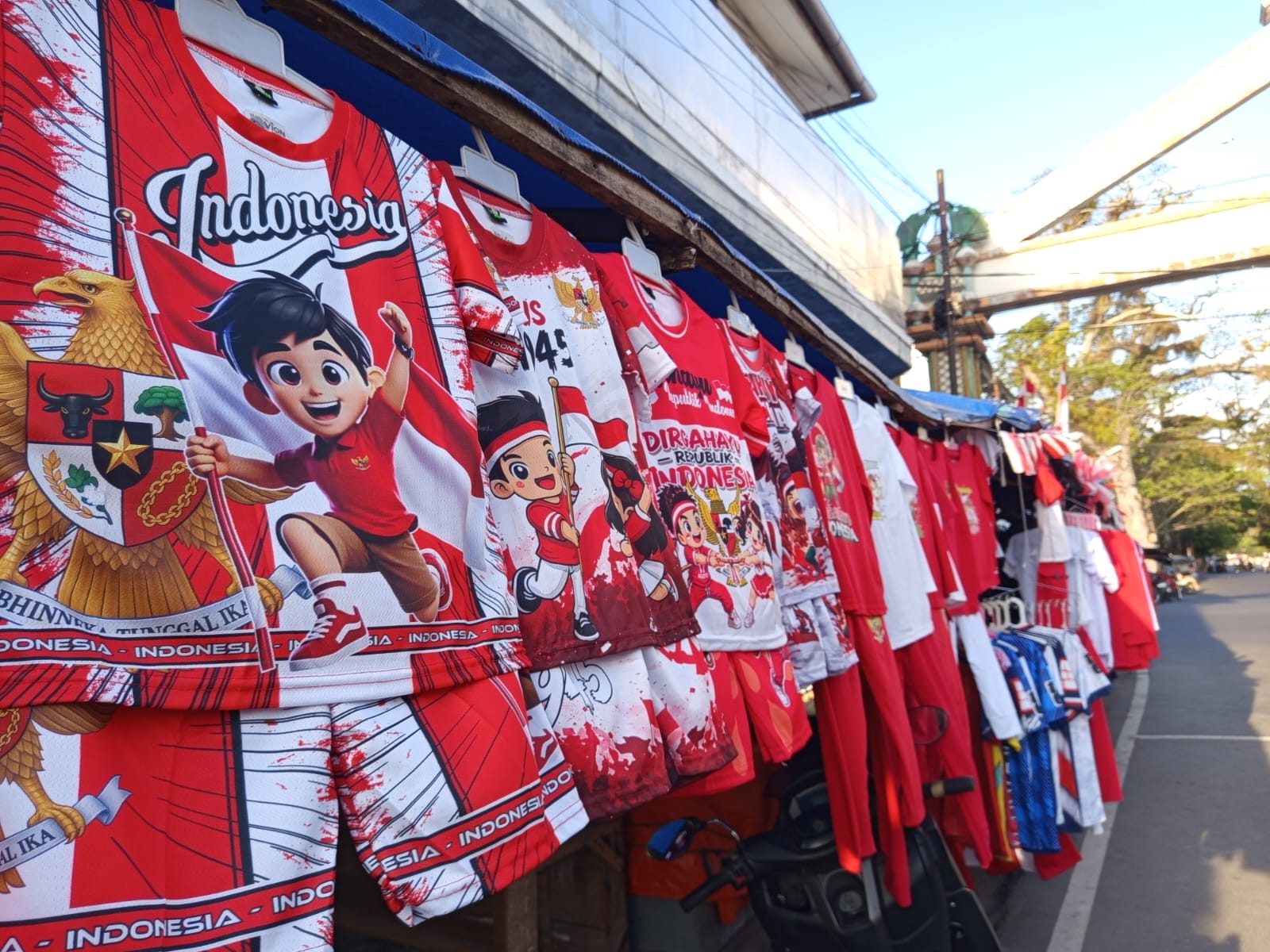Baju Merah Putih