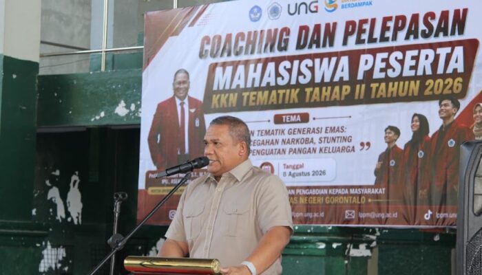 Rektor UNG Tekankan KKN Bukan Sekadar Kewajiban Akademik, Tapi Memberi Solusi