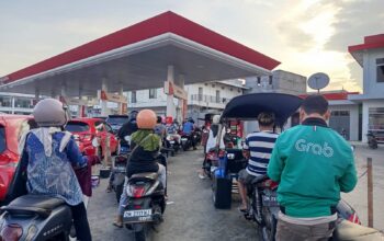 Antrean BBM Gorontalo