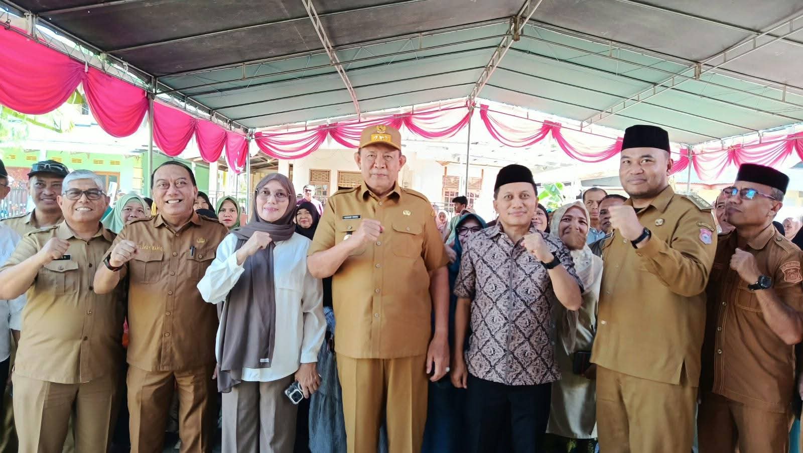 Bantuan Pangan Gubernur