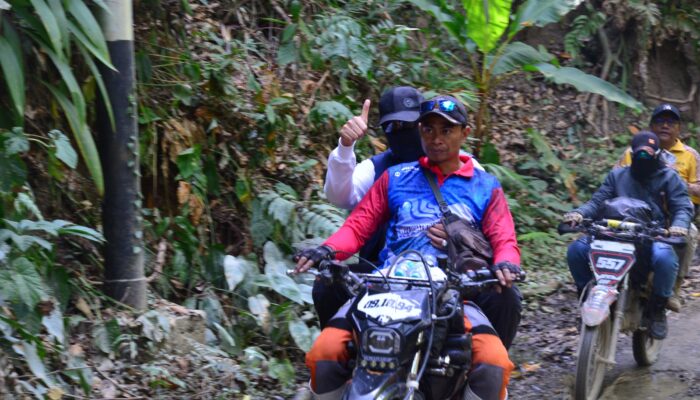 Menembus Pinogu, Gubernur Gusnar Rasakan Langsung Sulitnya Akses Warga