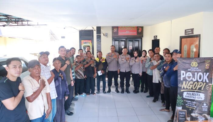 Polresta Gorontalo Kota Rangkul Pengemudi Bentor Lewat Jumat Curhat