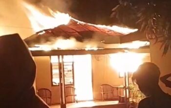Rumah Terbakar