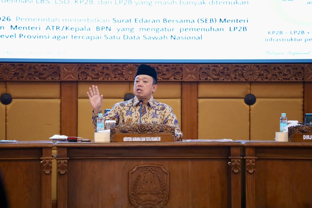 Menteri Nusron