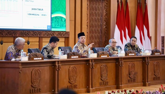 Menteri Nusron Dorong Sinergi 3 Pilar Percepat Layanan Pertanahan melalui PERINTIS 10 Hari