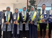 Wali Kota Gorontalo Berangkatkan Enam Peraih Prestasi Keagamaan untuk Umrah