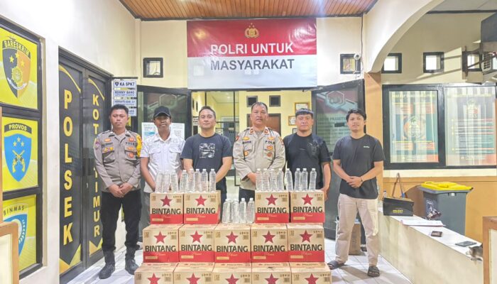 Polsek Kota Timur Sita Puluhan Dus Minuman Beralkohol di Padebuolo