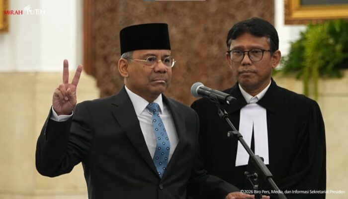 Presiden Lantik Suahasil Nazara sebagai Menteri Keuangan Gantikan Purbaya