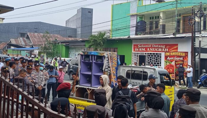 Massa Aksi Menduga Kelangkaan BBM di Gorontalo Berkaitan dengan Tambang Emas Ilegal