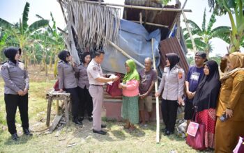 Sambut Hari Jadi Humas Polri ke-75, Bidhumas Polda Gorontalo Gelar Bakti Sosial