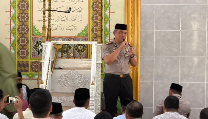 Safari Jumat di Dulomo Utara, Kapolresta Gorontalo Kota Soroti Karhutla hingga Isu BBM