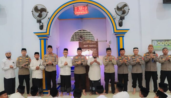 Subuh Keliling di Ponpes Al-Islam, Wakapolda Gorontalo Ajak Santri Jadi Pelopor Kamtibmas